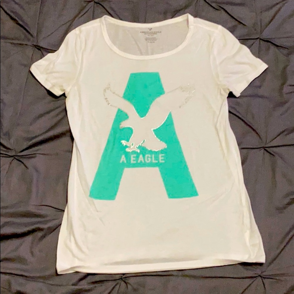 Women’s American Eagle T-shirt